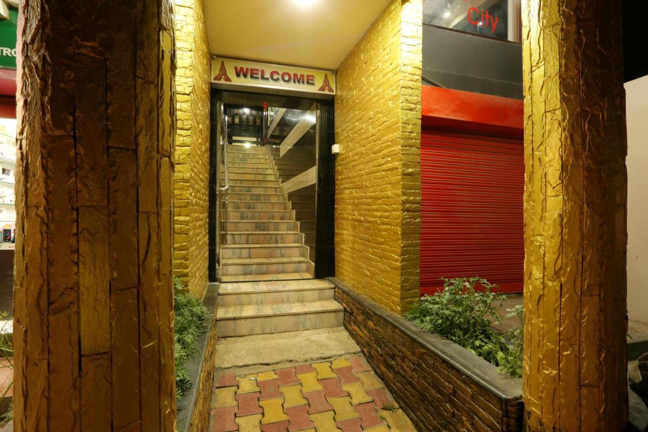 Hotel Dream City Guwahati Luaran gambar