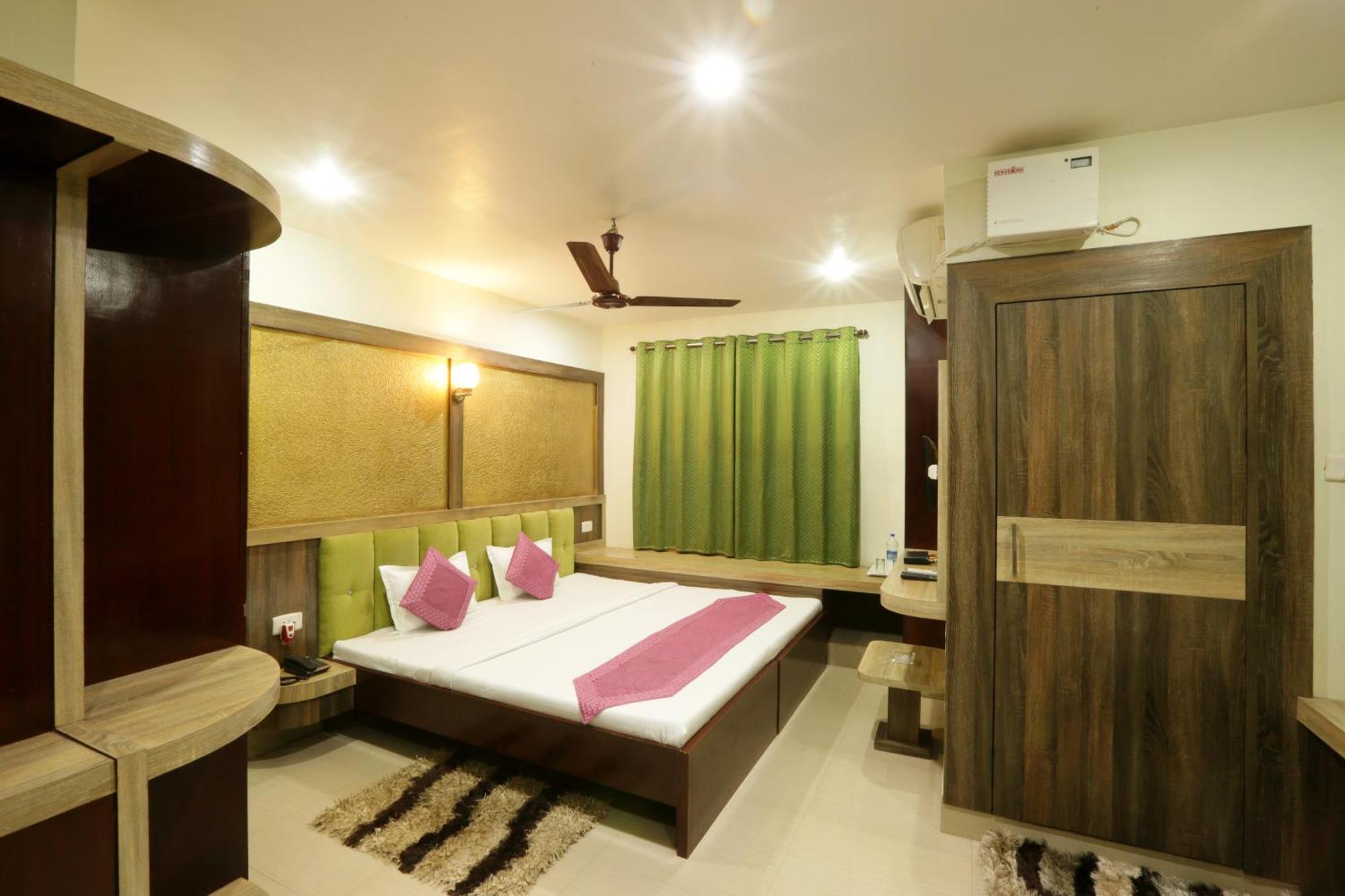Hotel Dream City Guwahati Luaran gambar
